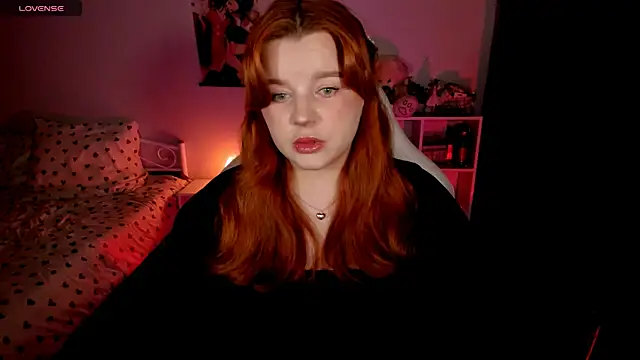 Snapshot of _Lisa_x chatting on October 19, 2025, 3:45 pm Lisa x online show from October 19, 2025, 3:45 pm