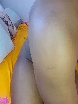 Hotfirespicegiri245 online show from October 29, 2025, 8:38 am