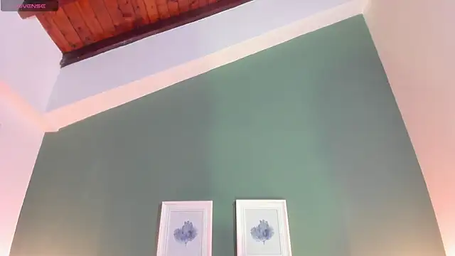 Snapshot of _anavictoria_ chatting on November 10, 2025, 5:56 pm anavictoria online show from November 10, 2025, 5:56 pm