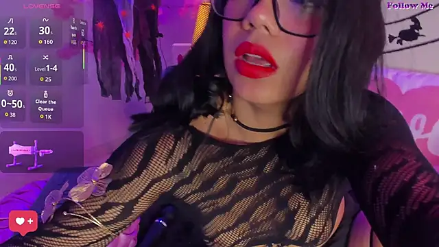 Snapshot of SenniaBella chatting on October 29, 2025, 1:57 pm SenniaBella online show from October 29, 2025, 1:57 pm