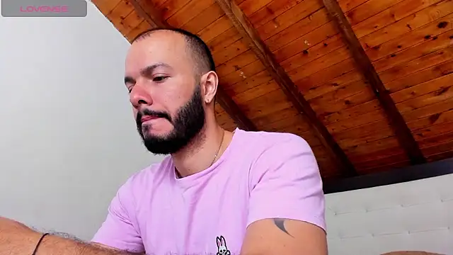 Snapshot of Tom_Bailey chatting on September 24, 2025, 12:19 pm Tom Bailey online show from September 24, 2025, 12:19 pm