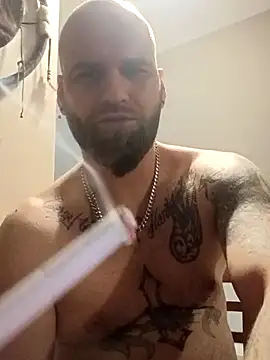 Snapshot of Dj8717 chatting on November 12, 2025, 7:53 am Dj8717 online show from November 12, 2025, 7:53 am