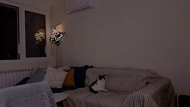 Snapshot of amber_quell_here chatting on November 25, 2025, 5:13 pm amber quell here online show from November 25, 2025, 5:13 pm