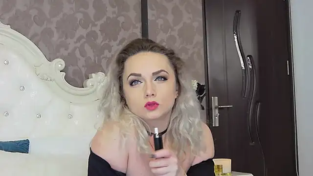 EllianaReese online show from February 12, 2025, 2:35 am