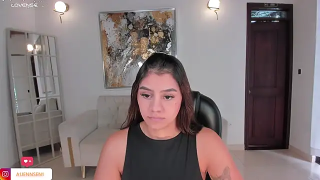 Snapshot of AllyJensen chatting on March 19, 2025, 5:06 pm AllyJensen online show from March 19, 2025, 5:06 pm