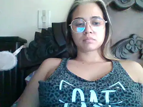 Snapshot of trianabell chatting on January 29, 2025, 6:07 pm trianabell online show from January 29, 2025, 6:07 pm