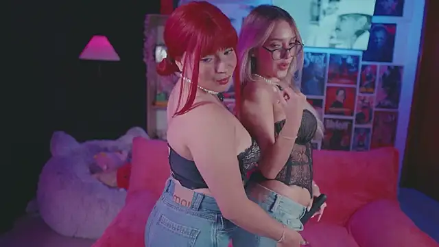 Snapshot of sensualkattt chatting on November 23, 2025, 1:38 am sensualkattt online show from November 23, 2025, 1:38 am