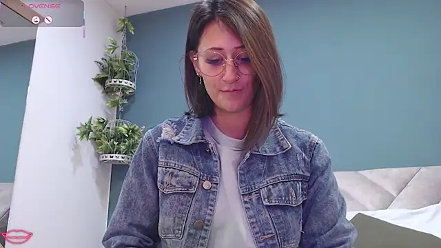 SharisWillian online show from January 29, 2025, 3:44 am