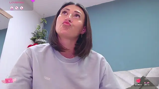 SharisWillian online show from March 1, 2025, 10:34 am