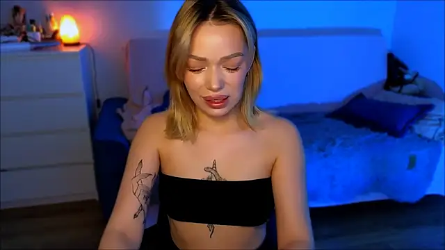 Snapshot of Lily_Yin chatting on November 30, 2025, 5:11 am Lily Yin online show from November 30, 2025, 5:11 am