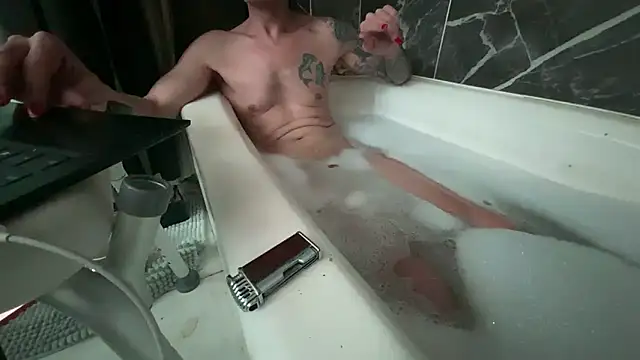 Snapshot of sissysylvia chatting on February 11, 2025, 4:35 pm sissysylvia online show from February 11, 2025, 4:35 pm