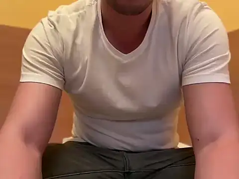 etat onn online show from October 24, 2025, 3:19 pm