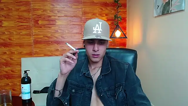 Bastiaan 28 online show from January 4, 2025, 11:43 am