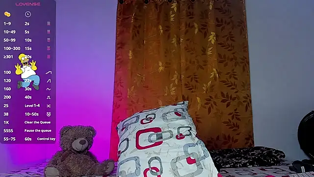 estiben 05 online show from December 18, 2024, 1:26 am