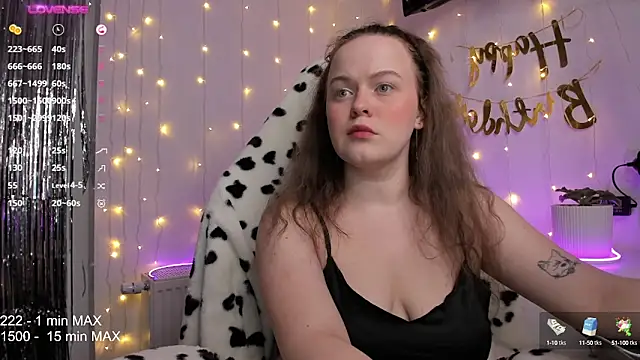 Snapshot of HANNA_MONTANAS chatting on December 5, 2024, 2:22 pm HANNA MONTANAS online show from December 5, 2024, 2:22 pm