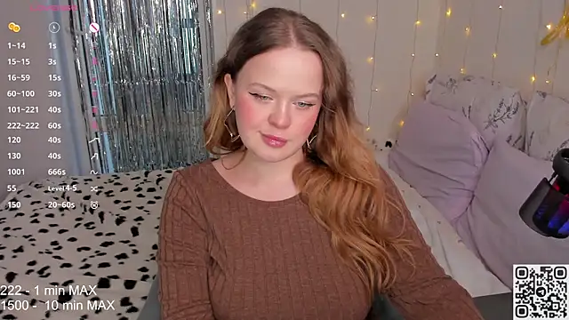 Snapshot of HANNA_MONTANAS chatting on September 15, 2025, 3:01 pm HANNA MONTANAS online show from September 15, 2025, 3:01 pm