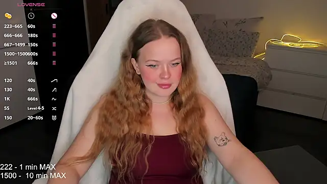 Snapshot of HANNA_MONTANAS chatting on September 30, 2025, 6:46 pm HANNA MONTANAS online show from September 30, 2025, 6:46 pm