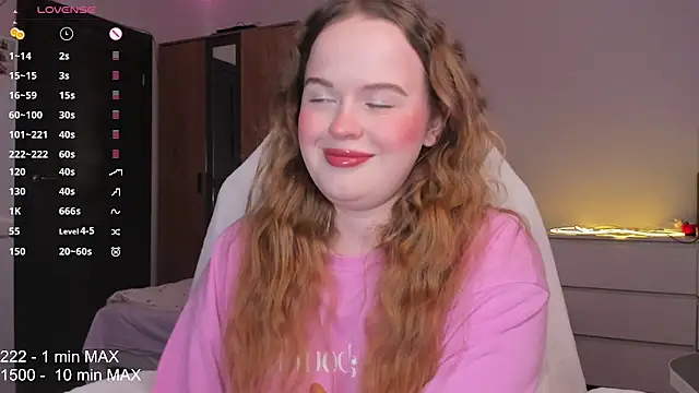 Snapshot of HANNA_MONTANAS chatting on October 15, 2025, 8:09 pm HANNA MONTANAS online show from October 15, 2025, 8:09 pm