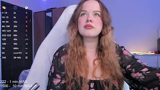 Snapshot of HANNA_MONTANAS chatting on October 18, 2025, 12:17 pm HANNA MONTANAS online show from October 18, 2025, 12:17 pm