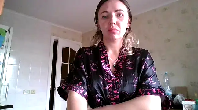 Snapshot of AngelinaLove28 chatting on March 11, 2025, 7:48 am AngelinaLove28 online show from March 11, 2025, 7:48 am