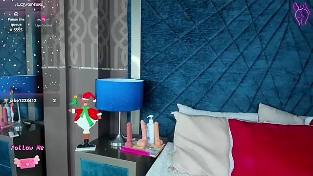 AdelaineBest online show from December 20, 2024, 7:44 am