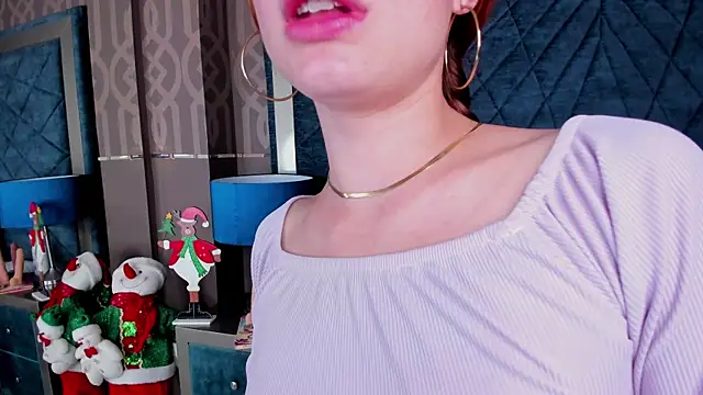 AdelaineBest online show from December 21, 2024, 4:09 am