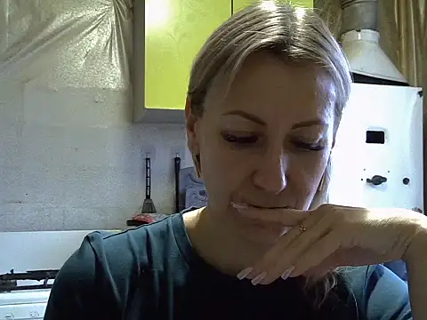 AshleyXHoney online show from October 22, 2025, 7:08 am