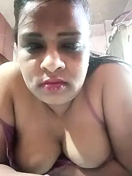 Snapshot of Love_Jenny chatting on February 28, 2025, 5:26 am Love Jenny online show from February 28, 2025, 5:26 am