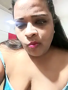 Snapshot of Love_Jenny chatting on March 3, 2025, 4:58 am Love Jenny online show from March 3, 2025, 4:58 am