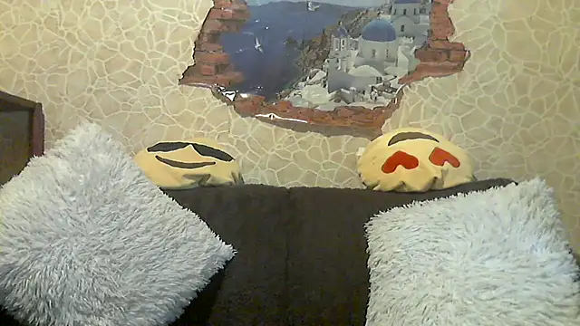 MerryBerry online show from October 2, 2025, 9:16 am