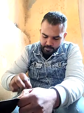 Snapshot of ListedLoin chatting on February 8, 2025, 2:38 pm ListedLoin online show from February 8, 2025, 2:38 pm