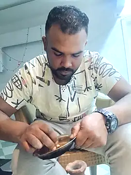 Snapshot of ListedLoin chatting on March 14, 2025, 10:50 am ListedLoin online show from March 14, 2025, 10:50 am