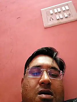 Loveboycurvy online show from February 9, 2025, 11:04 am