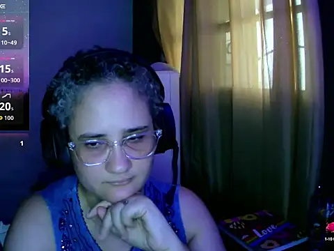 Snapshot of lolalicious_758 chatting on September 10, 2025, 9:48 pm lolalicious 758 online show from September 10, 2025, 9:48 pm