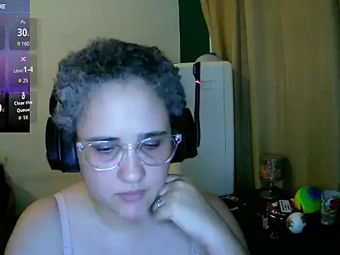 Snapshot of lolalicious_758 chatting on September 14, 2025, 11:48 pm lolalicious 758 online show from September 14, 2025, 11:48 pm