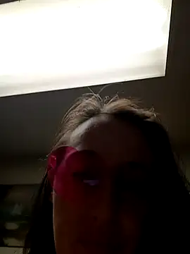 Snapshot of PhatAss_Kummmilla chatting on February 9, 2025, 5:54 pm PhatAss Kummmilla online show from February 9, 2025, 5:54 pm