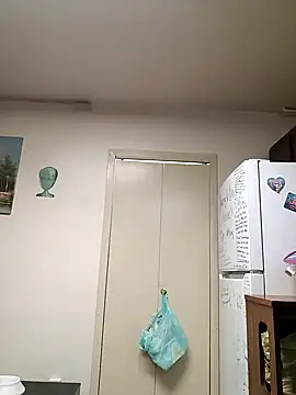 Snapshot of PhatAss_Kummmilla chatting on February 15, 2025, 11:47 pm PhatAss Kummmilla online show from February 15, 2025, 11:47 pm