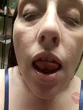 Snapshot of PhatAss_Kummmilla chatting on February 27, 2025, 3:15 pm PhatAss Kummmilla online show from February 27, 2025, 3:15 pm