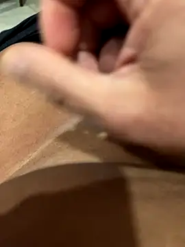 Teloficco online show from November 24, 2025, 12:54 am