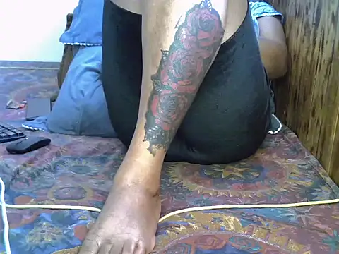 NATASHA LUCKY online show from November 22, 2025, 9:52 am