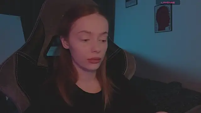 Snapshot of _MayShy_ chatting on September 25, 2025, 9:51 pm MayShy online show from September 25, 2025, 9:51 pm