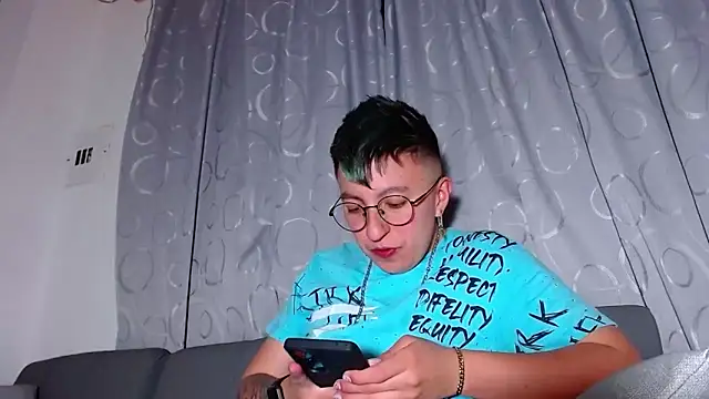 Sexyboy 666 online show from November 25, 2025, 6:35 am