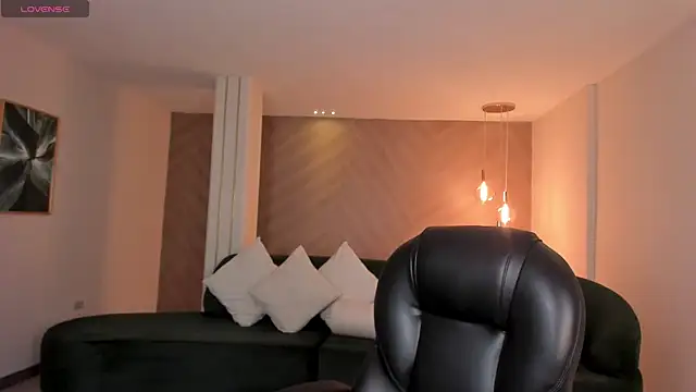 AnaisNin online show from January 24, 2025, 11:37 am