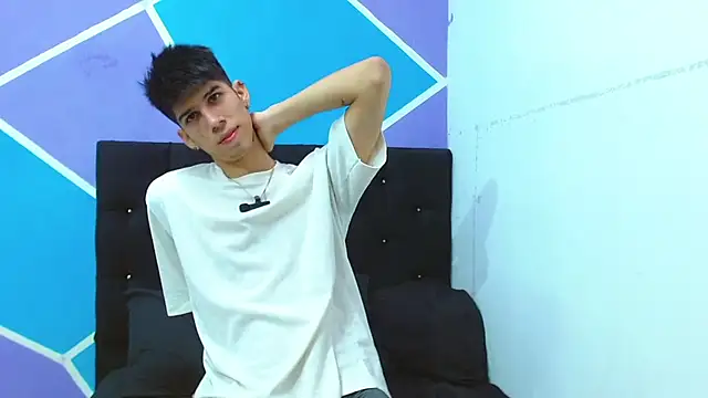 Snapshot of jhony-sex chatting on December 11, 2024, 2:52 am jhony-sex online show from December 11, 2024, 2:52 am