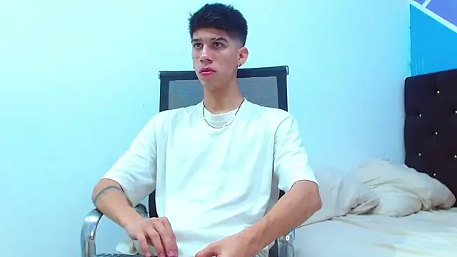 Snapshot of jhony-sex chatting on March 12, 2025, 4:19 am jhony-sex online show from March 12, 2025, 4:19 am