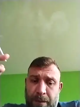 chada1980 online show from February 3, 2025, 7:18 am