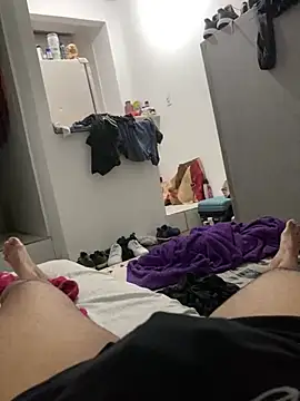 Snapshot of thfrances chatting on December 28, 2024, 10:34 pm thfrances online show from December 28, 2024, 10:34 pm