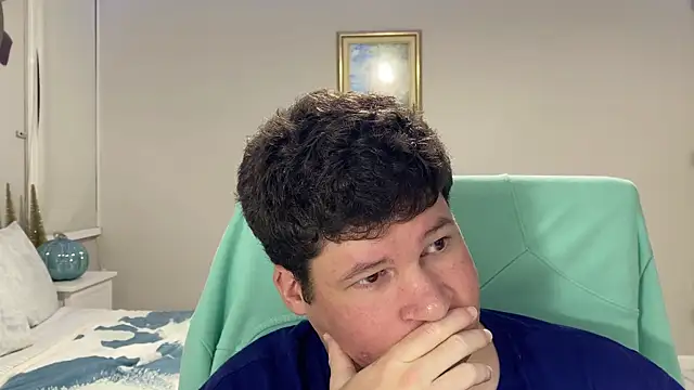 Lorenzo hernandez online show from January 5, 2025, 1:56 am