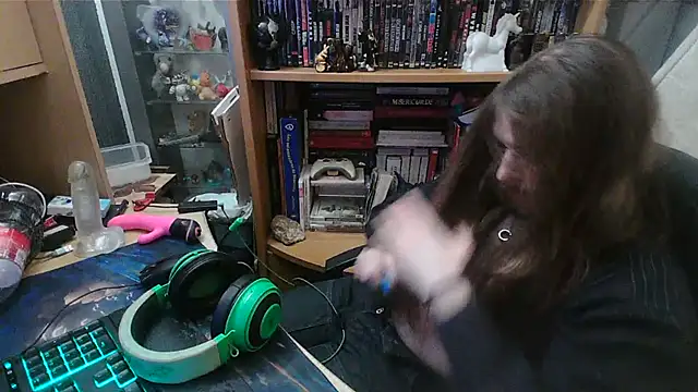 nicolasdumand21 online show from February 20, 2025, 8:47 pm