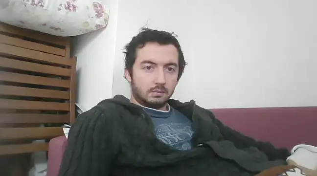 laynufff online show from February 3, 2025, 11:42 am